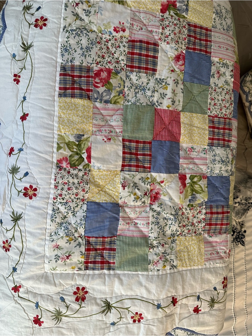 Patchwork Floral Quilted Bedspread - White with Multicolor Squares